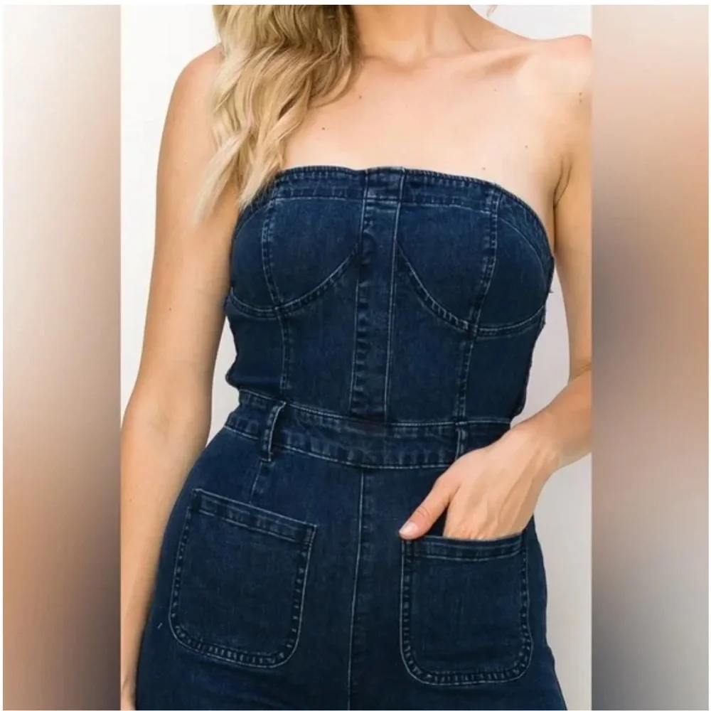 DARK DENIM STRAPLESS WIDE LEG DENIM JUMPSUIT WITH POCKETS🤠- Picture 7 of 8